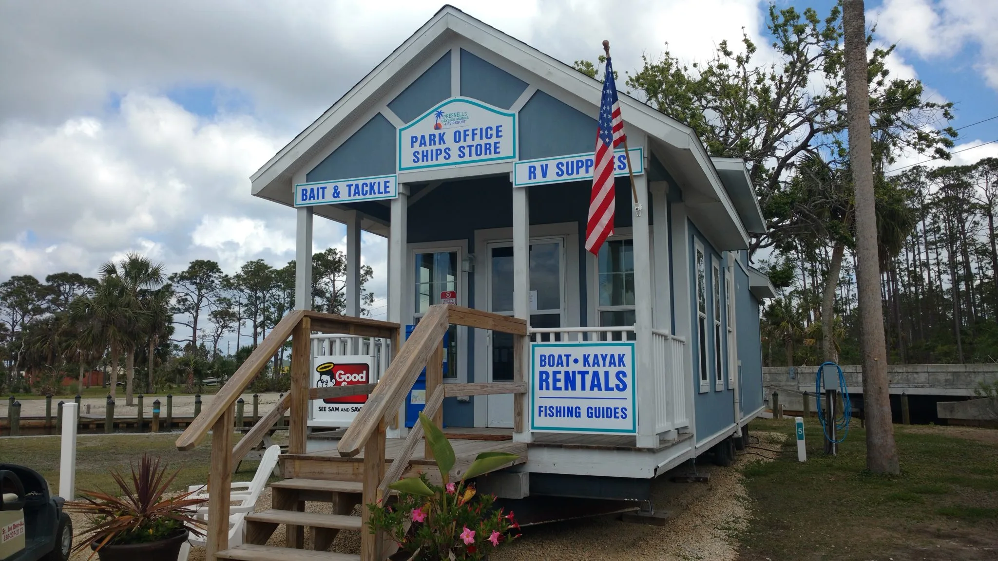 Ships Store